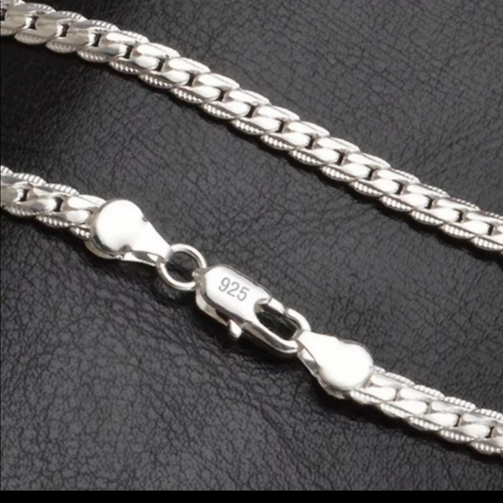 New 925 Sterling Silver Snake Necklace - Picture 3 of 4